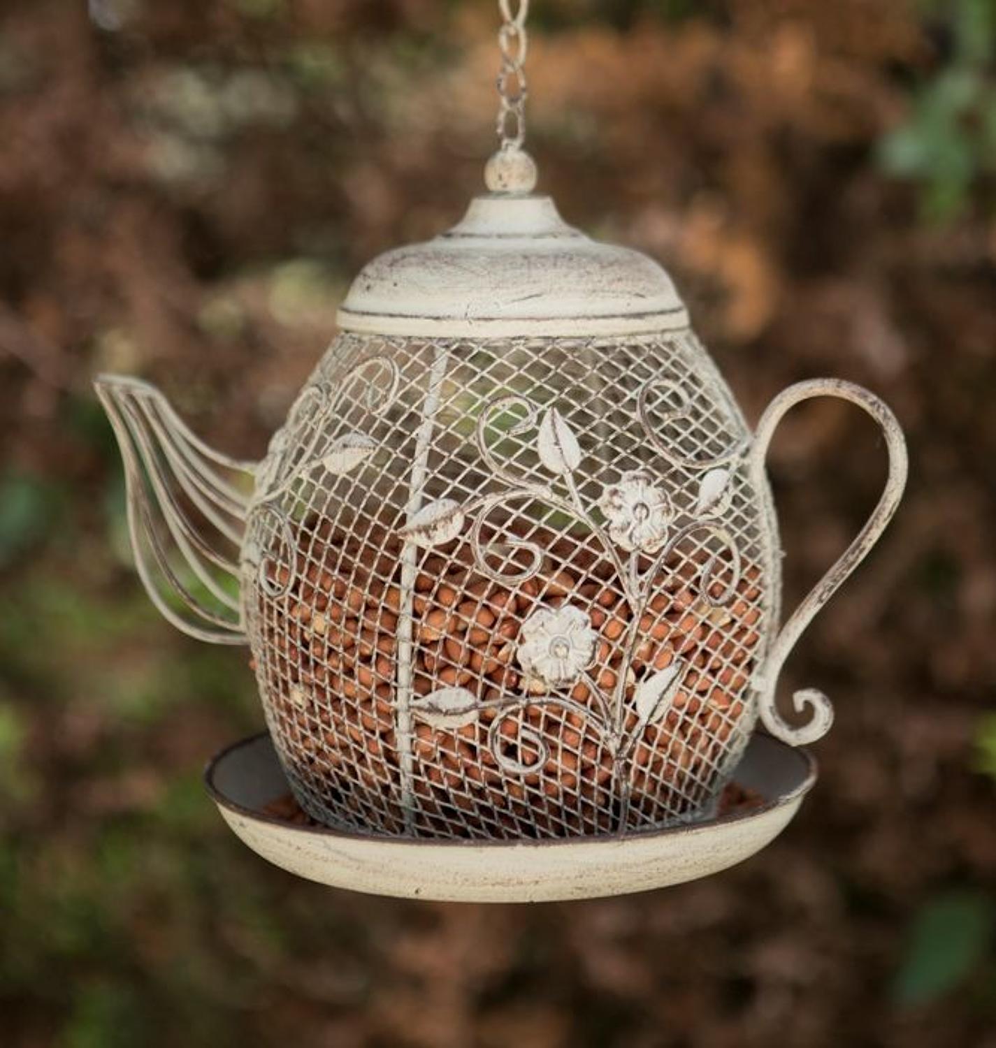 Metal Teapot Bird feeder