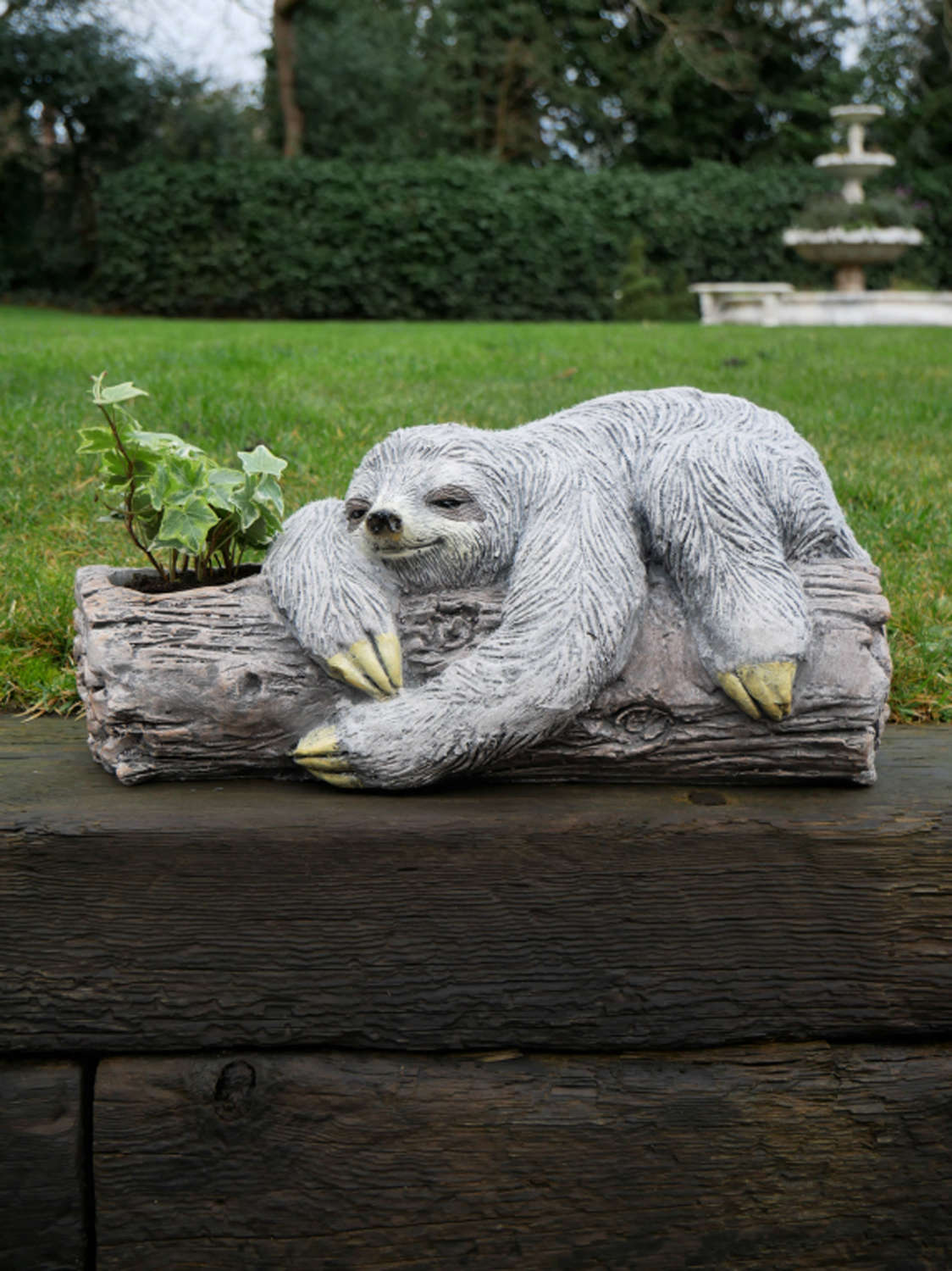 Sloth planter
